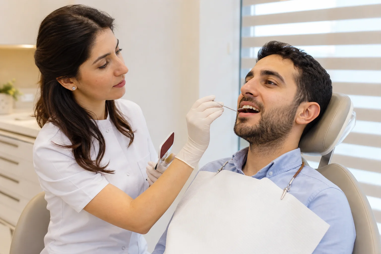 E-Max kaplama öncesi klinik diş ve kapanış değerlendirmesi